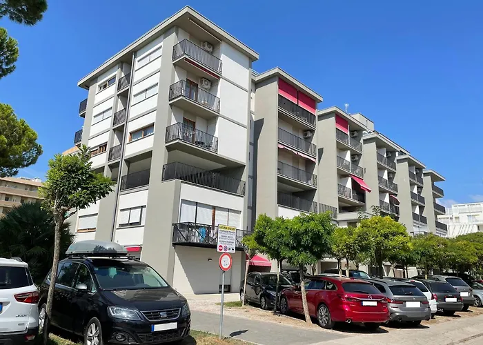 Flat With Side Sea View Bibione