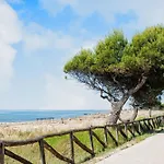 Flat With Side Sea View شقة *